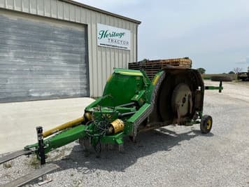 Main image John Deere E12